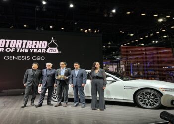 Genesis G90 named 2023 Motortrend car of the year