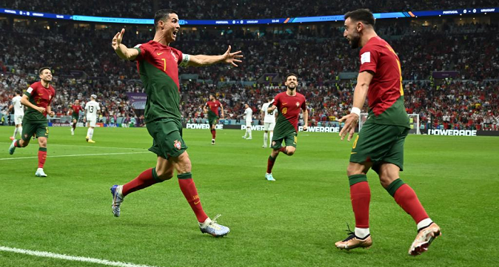 Bruno Fernandes scores twice as Portugal beat Uruguay