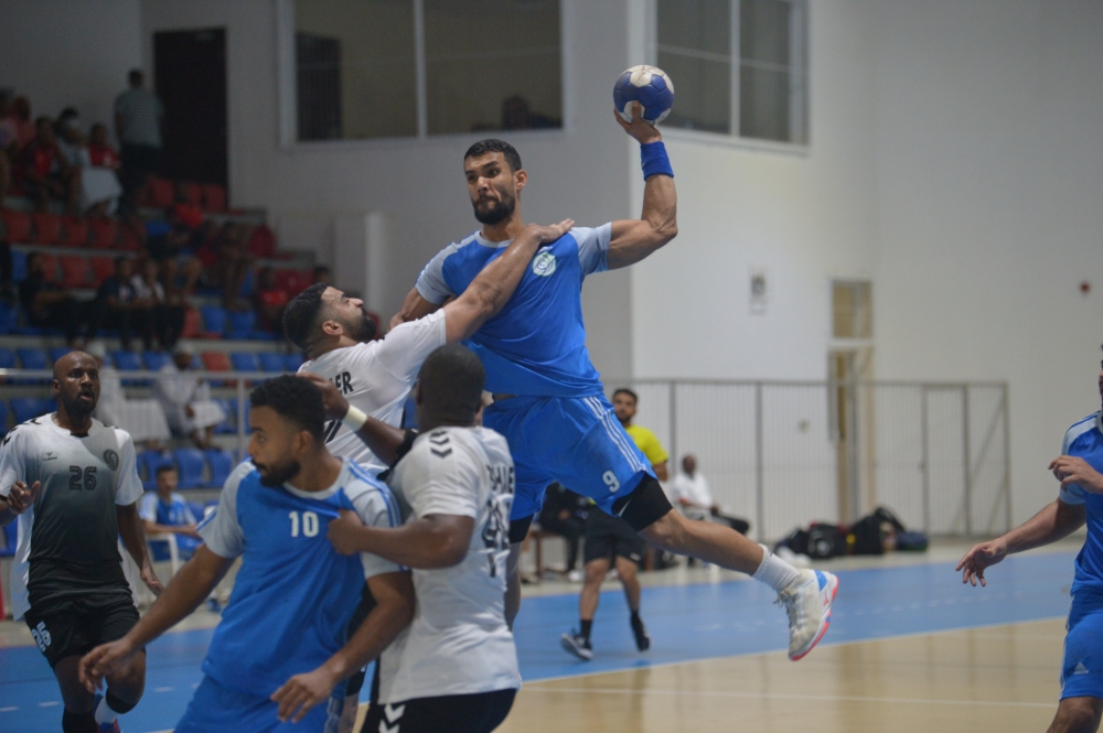 فوز صعب للبشائر على أهلي سداب.. ومسقط يحسم مواجهة السيب بدوري اليد