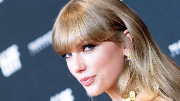 Taylor Swift first artist to claim entire top 10 on hot songs chart