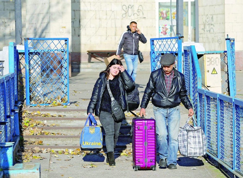 الكرملين يتهم المملكة المتحدة بالضلوع في هجوم تخريب نورد ستريم
السلطات الروسية تجلي 70 ألف شخص من خط المواجهة مع القوات الأوكرانية في خيرسون