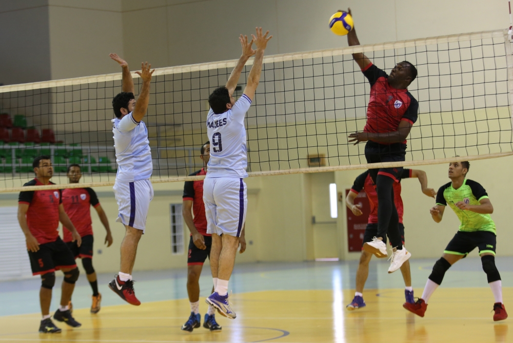 مجيس يضم 5 لاعبين لصفوف فريق الكرة الطائرة