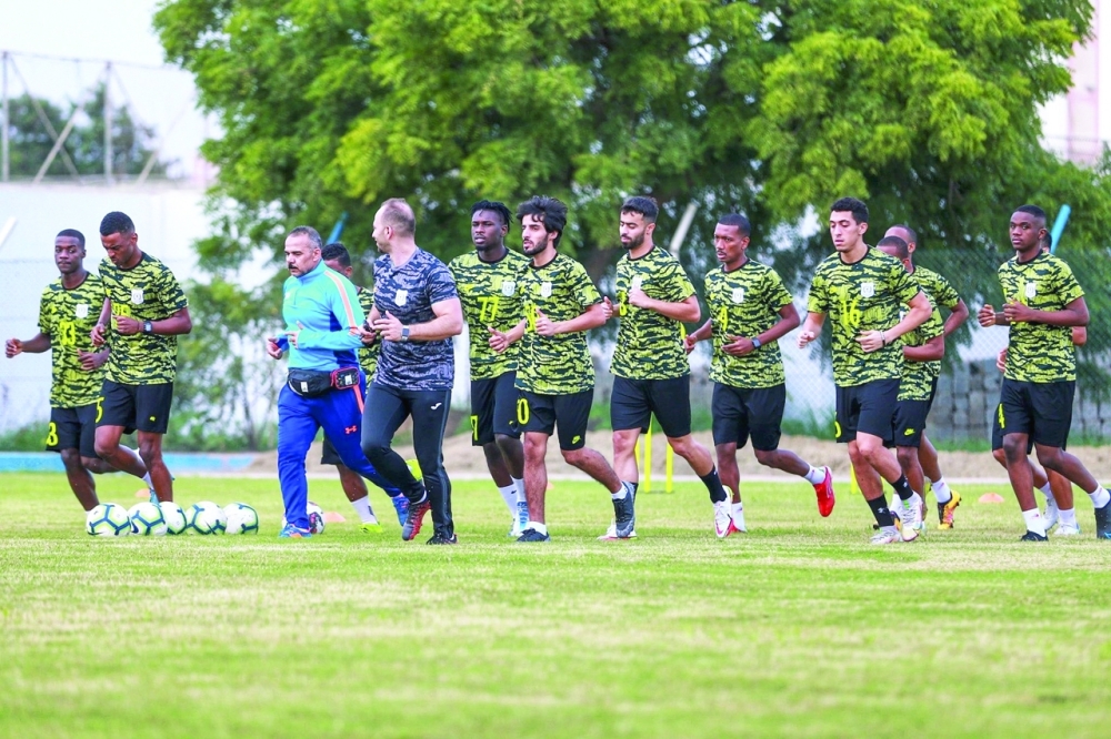 السيب طامع في إكرام وفادة السويق .. والنصر طامح بترويض نقاط البشائر