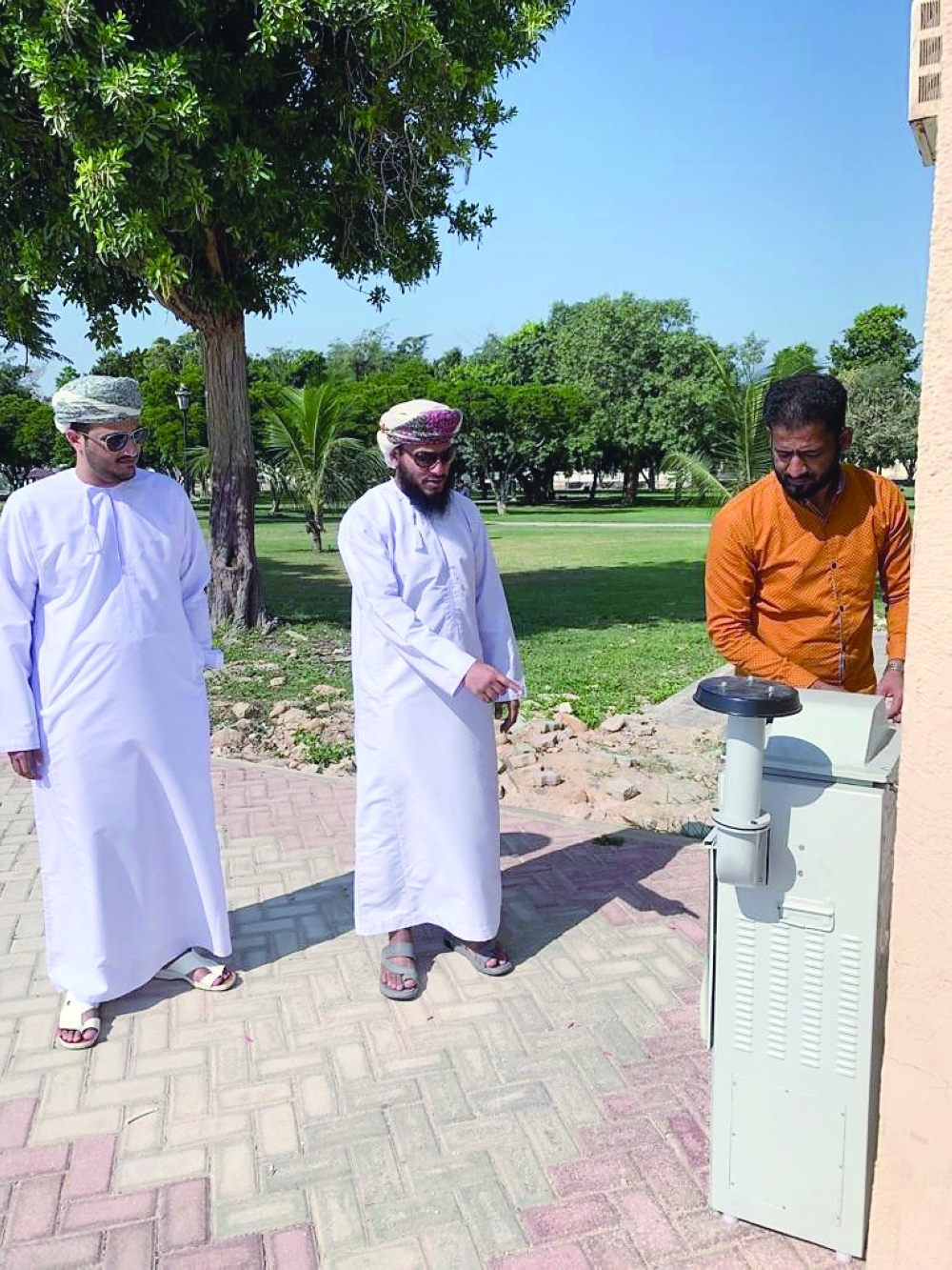 “البيئة”: توسعة أجهزة رصد جودة الهواء بصلالة