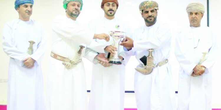 والي السيب يحتفي بأبطال كأس الاتحاد الآسيوي