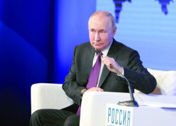 بوتين: ينبغي ابعاد المدنيين من خيرسون.. ويؤكد حشد 318 ألفا جندي اضافي