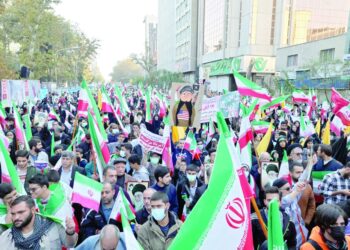 رئيسي ردا على بايدن: إيران “تحررت” من الولايات المتحدة قبل 43 عاما