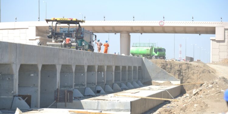 الجوانب الاجتماعية بسلطنة عمان تستحوذ على 40% من الإنفاق العام