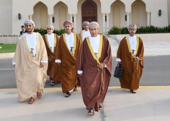 بناء على التكليف السامي.. وزير الطاقة والمعادن يشارك في مؤتمر المناخ بمصر