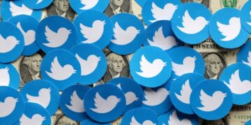 Twitter begins offering $7.99-a-month verification subscriptions