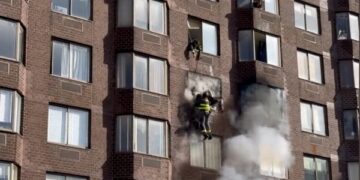 Dozens injured in NY after a lithium-ion battery fire