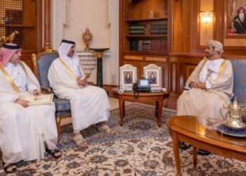 Diwan of Royal Court minister receives Qatari Ambassador