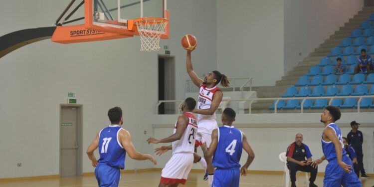 البشائر ونزوى في نهائي النسخة الأولى لأندية النخبة للسلة.. غداً