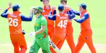 'Low-energy' South Africa dumped out of World Cup by Netherlands