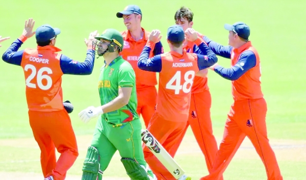 'Low-energy' South Africa dumped out of World Cup by Netherlands 1 'Low-energy' South Africa dumped out of World Cup by Netherlands