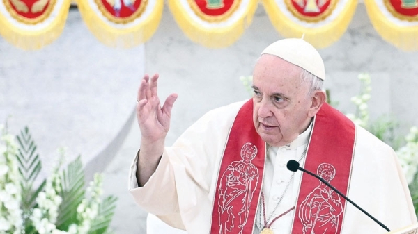 Pope prays for ‘suffering peoples’ in ME 1 Pope prays for ‘suffering peoples’ in ME