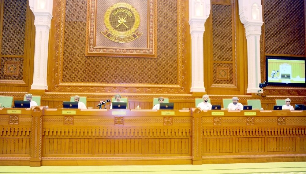«الشورى» يقر خطط اللجان الدائمة وعددا من مشروعات القوانين 1 «الشورى» يقر خطط اللجان الدائمة وعددا من مشروعات القوانين
