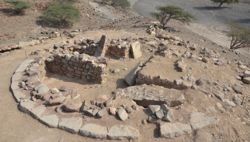 التراث والسياحة تعلن عن اكتشاف أثري جديد يعود إلى الألفية الثالثة قبل الميلاد
