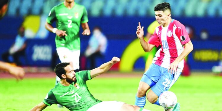 حكاية أورجواي.. الأمواج المكسيكية .. رقم عمره 64 عاما