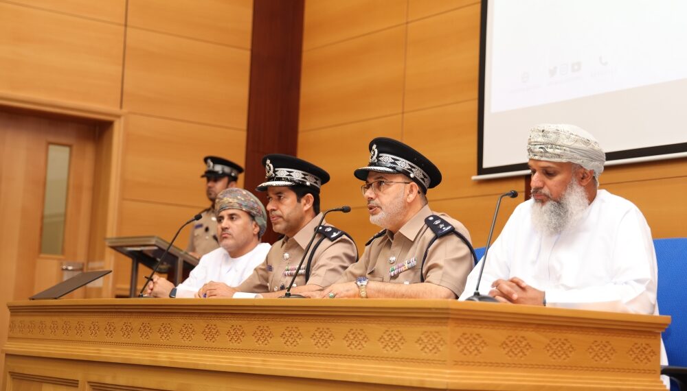 بحث تبسيط الإجراءات وتطوير الخدمات الجمركية 1 بحث تبسيط الإجراءات وتطوير الخدمات الجمركية