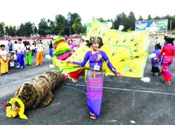 Myanmar hot-air balloon festival returns with a bang