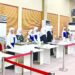تقييم المشروعات الطلابية ضمن معرض الابتكارات بظفار