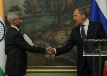 Russia and India consider joint weapons production