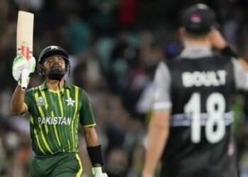Pakistan power past New Zealand into T20 World Cup final