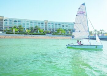 36 فريقا من 19 دولة في بطولة العالم لقوارب آر.أس فنتشر