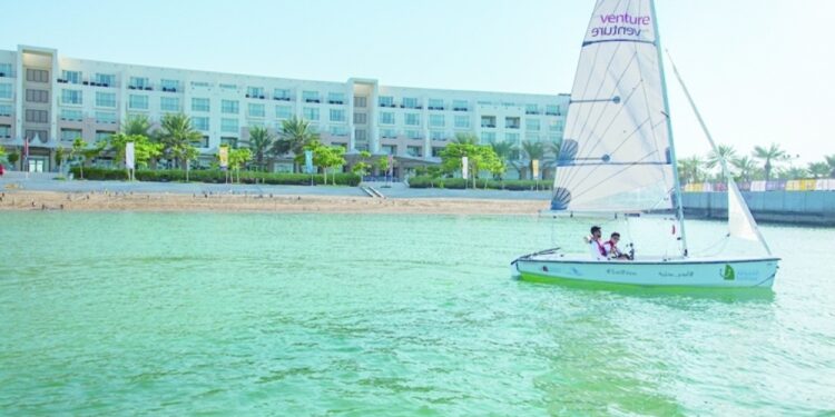 36 فريقا من 19 دولة في بطولة العالم لقوارب آر.أس فنتشر