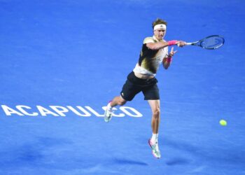 زفيريف يعود إلى الملاعب عبر بطولات استعراضية