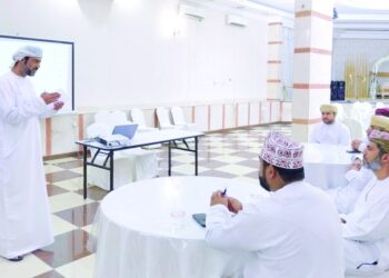 برامج لتمكين المؤسسات الصغيرة تستهدف 50 رائد عمل بشمال الباطنة