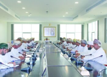 استعراض تبسيط الإجراءات بين الجهات الحكومية بجنوب الباطنة