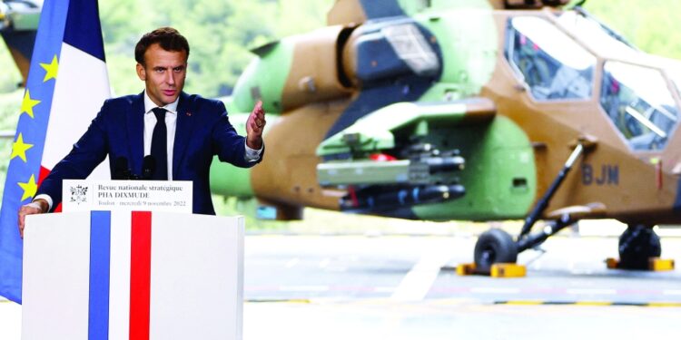 قمة تجمع  باريس ولندن في الربع الأول من العام المقبل
ماكرون يستعرض الاستراتيجية الفرنسية الجديدة للدفاع