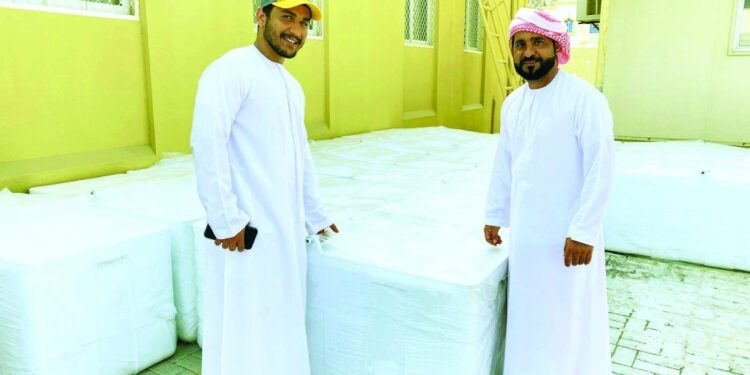 توزيع 70 صندوقا لحفظ الأسماك على الصيادين في نيابة ليما 1 توزيع 70 صندوقا لحفظ الأسماك على الصيادين في نيابة ليما