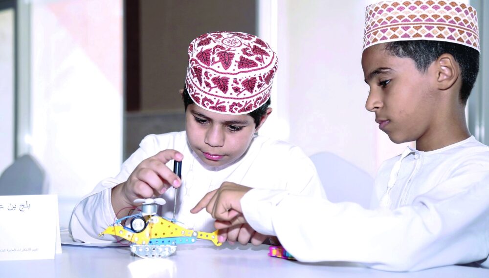 إكتمال تقييم المشاريع والابتكارات العلمية بشمال الباطنة