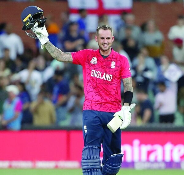 Back from exile, Hales delivers for England 1 Back from exile, Hales delivers for England