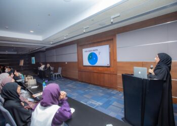 مؤتمر مسقط الدولي للعيون يؤكد أهمية الكشف المبكر لمرض القرنية المخروطية