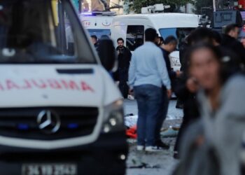 At least one dead in blast in central Istanbul, cause unknown -governor, media