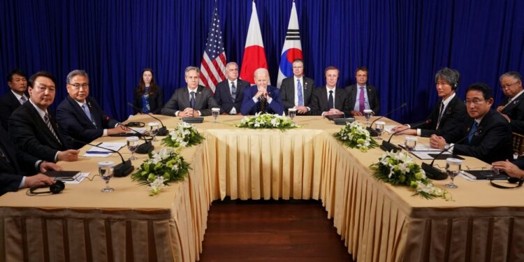 المخاوف الدولية تهيمن على قمة "آسيان" الإقليمية في كمبوديا 1 المخاوف الدولية تهيمن على قمة “آسيان” الإقليمية في كمبوديا