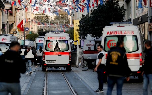 Anger, defiance in famous Istanbul area rocked by blast 1 Anger, defiance in famous Istanbul area rocked by blast