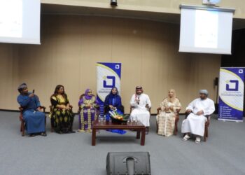 أمسية وطنية عمانية بمشاركة بحرينية بصحار 17 أمسية وطنية عمانية بمشاركة بحرينية بصحار