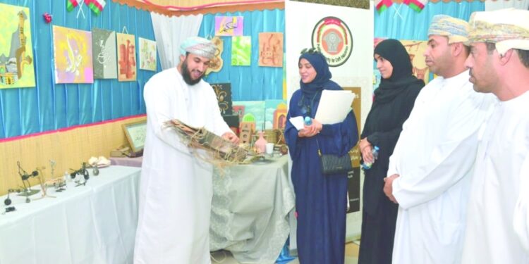 متابعة أنشطة مدارس الداخلية المنتسبة لليونسكو