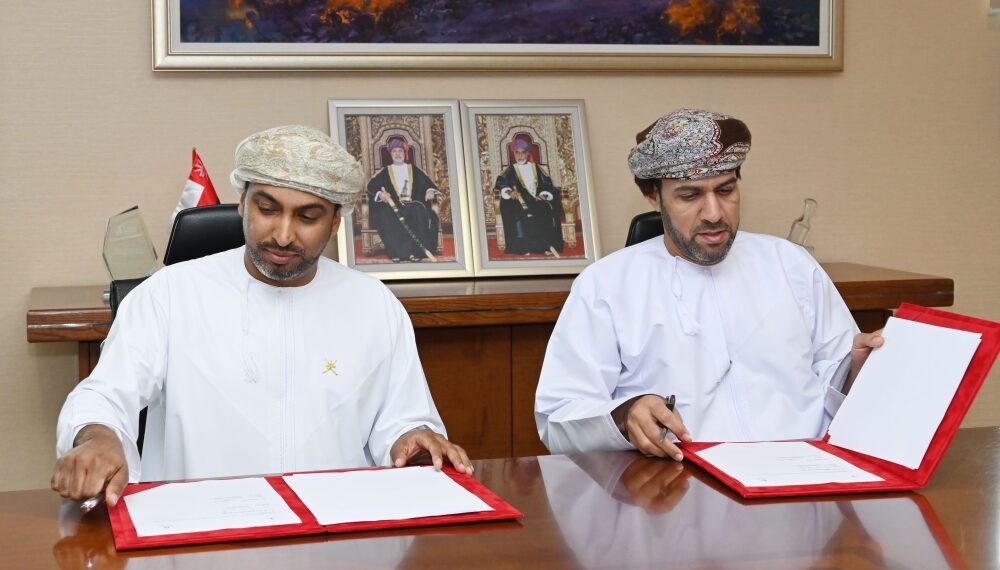 اتفاقية لتوفير البنى التقنية لـ "العمانية للغاز الطبيعي المسال" 1 اتفاقية لتوفير البنى التقنية لـ “العمانية للغاز الطبيعي المسال”
