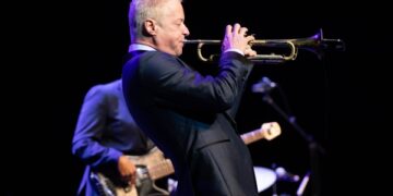 Chris Botti's performance at ROHM shows what it has to take to be a Grammy winner