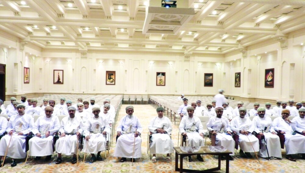 استعراض آراء المواطنين حول المشاريع التنموية بشمال الباطنة