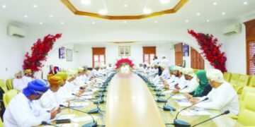 استعراض توفيـر الخدمات الأساسية بالمخططـات السكنية بشمال الباطنة