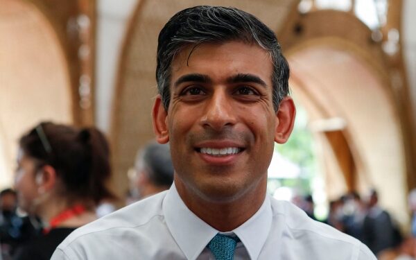 UK tightens income tax rules as part of budget squeeze 1 UK tightens income tax rules as part of budget squeeze