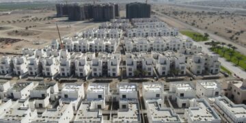 “الإسكان والتخطيط العمراني” تصدر أكثر من 175 ألف ملكية وتستهدف توزيع أكثر من 23 ألف قطعة أرض هذا العام
