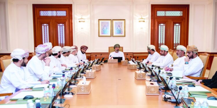 مكتب "الشورى"يستعرض تقارير وردود وزارية 1 مكتب “الشورى”يستعرض تقارير وردود وزارية